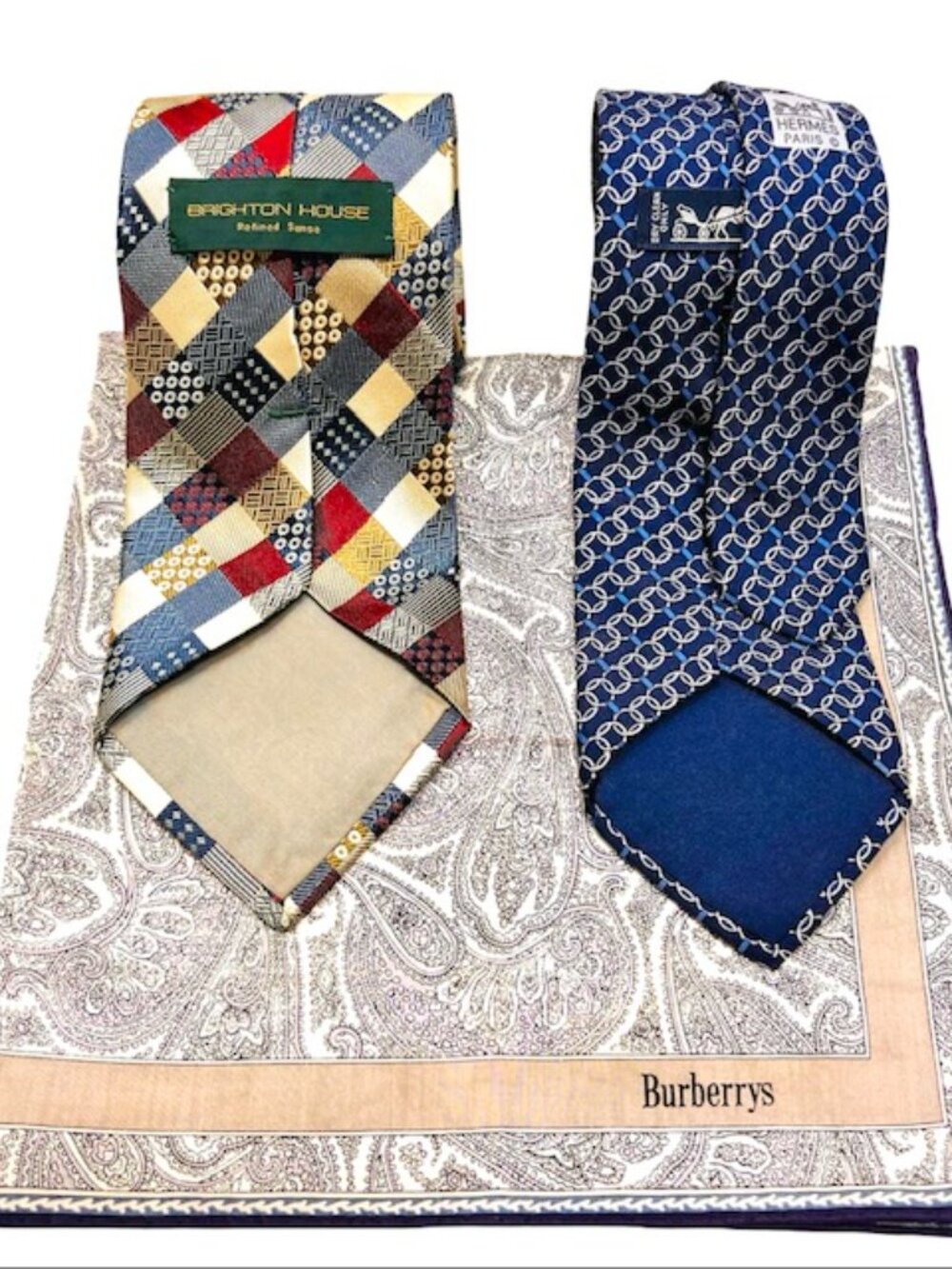 Set: 2Classic Neck-Ties SilkHERMES Paris & Brighton House +1 Burberry Handker(70 - Picture 5 of 16